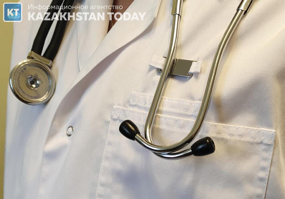 Костанайских медиков оставили без обещанного жилья 