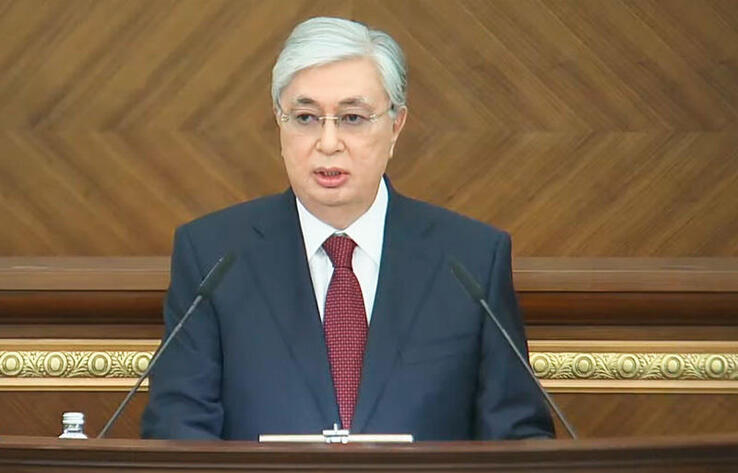 Тоқаев құқық қорғау органдарының ұсталғандарға азаптау шараларын қолданғанын мойындады