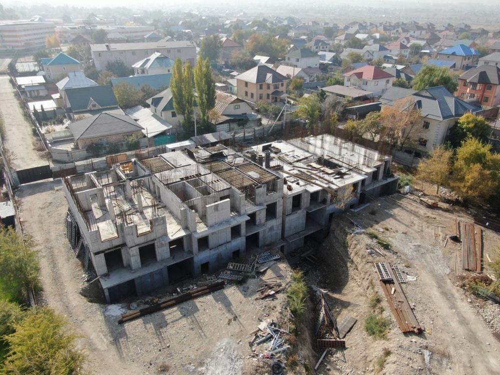 В Алматы снесут незаконно построенный 12-этажный многоквартирный дом. Фото: пресс-служба акимата Алматы 