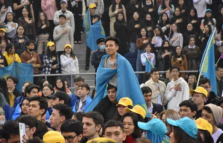 Более 15 тысяч юных казахстанцев высказались за программу политических реформ Токаева
