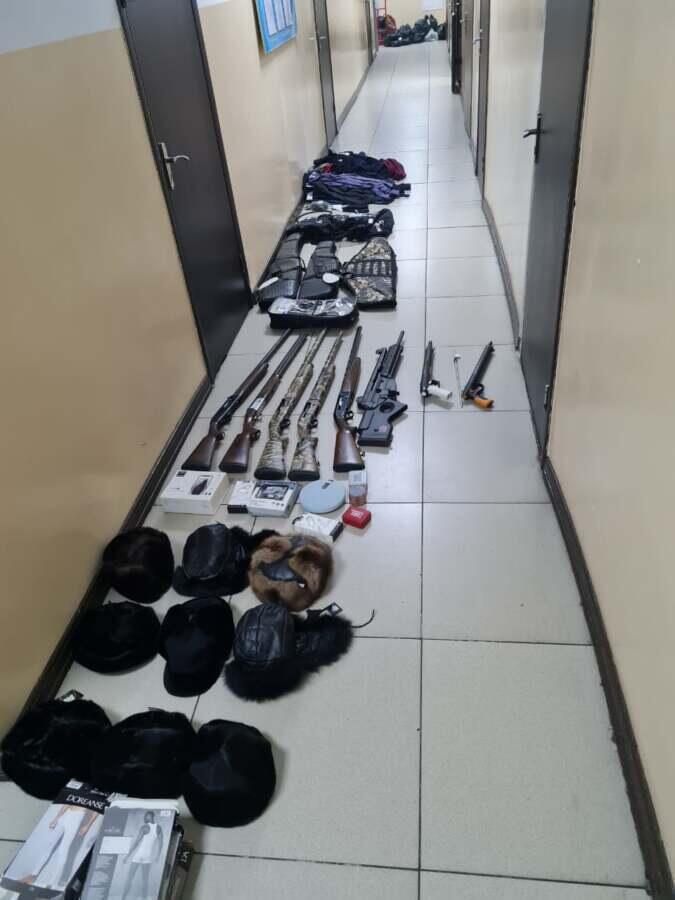 Полицейские ликвидировали 97 схронов с огнестрельным оружием. Фото: Polisia.kz