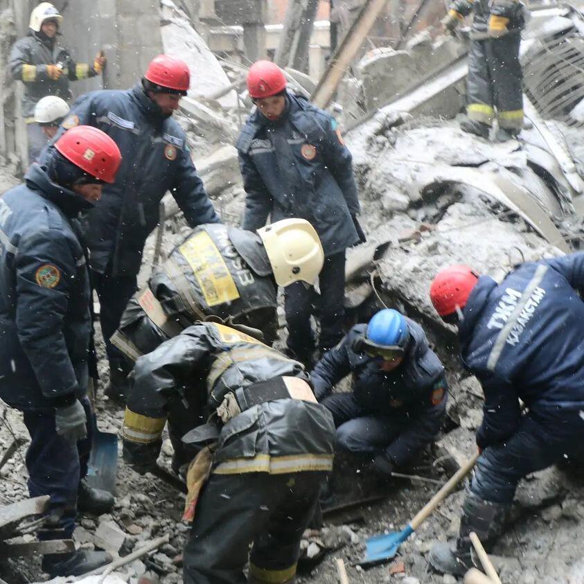 Обрушение трубы на ТЭЦ Петропавловска: под завалами найдено тело сотрудницы