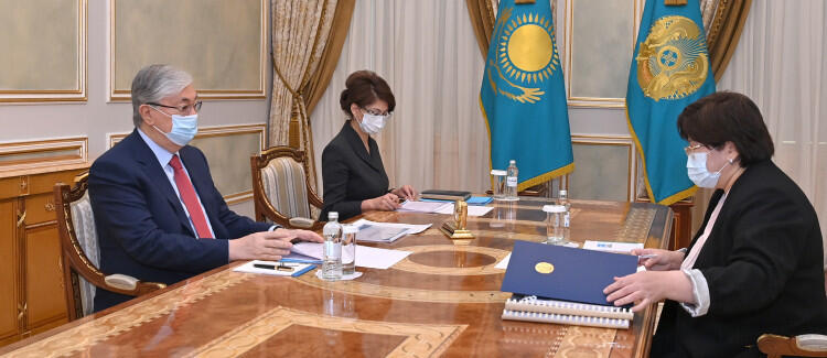 Азимова доложила Токаеву о вопросах защиты прав человека на стадии досудебного расследования