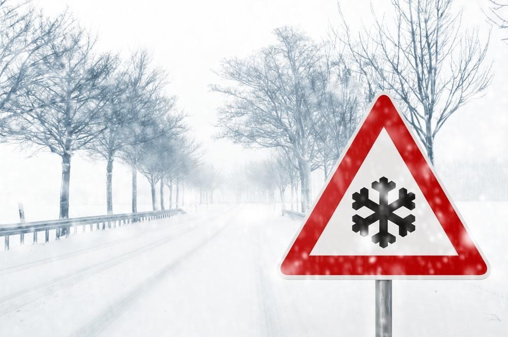 В связи с непогодой создан оперативный штаб МЧС