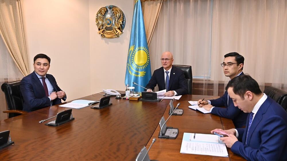 Казахстан и Германия продолжат совместное развитие транспортно-логистического комплекса 