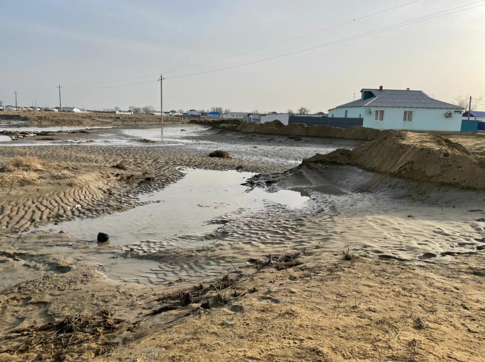 Угрозу подтопления в селе Сагыз предотвратили