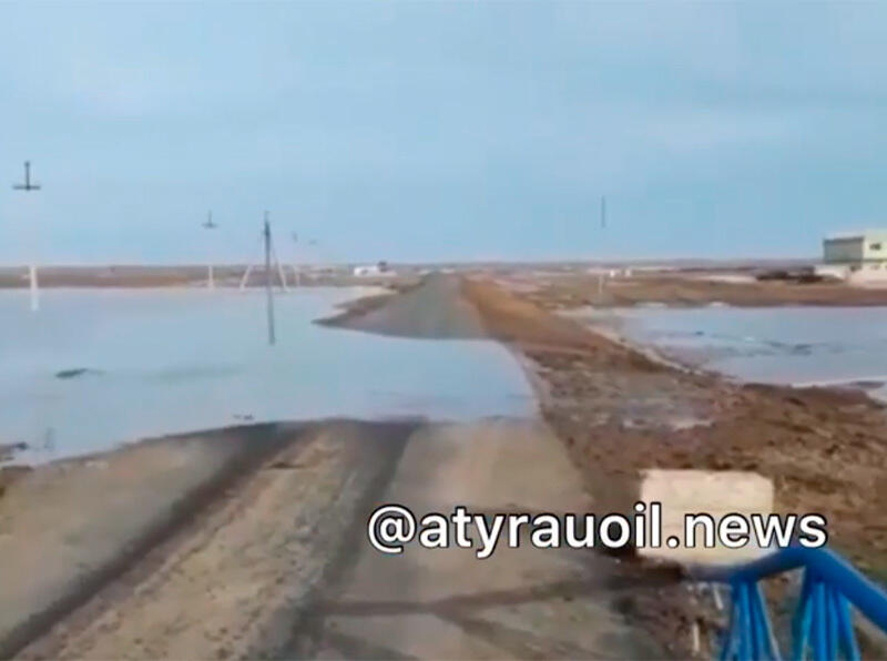 Сельчан пришлось эвакуировать из-за разлива реки в Атырауской области