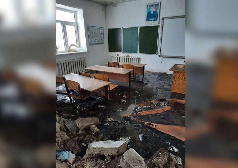 Стена обрушилась в одной из школ ЗКО. Фото: mgorod.kz