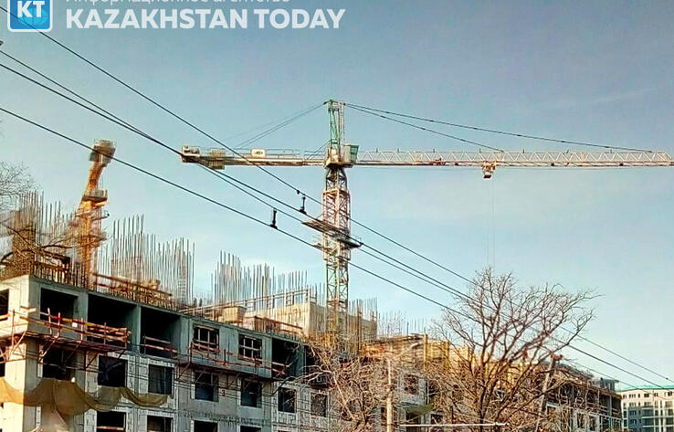 Количество строительных предприятий сократилось на 1,5 тысячи за месяц в Казахстане
