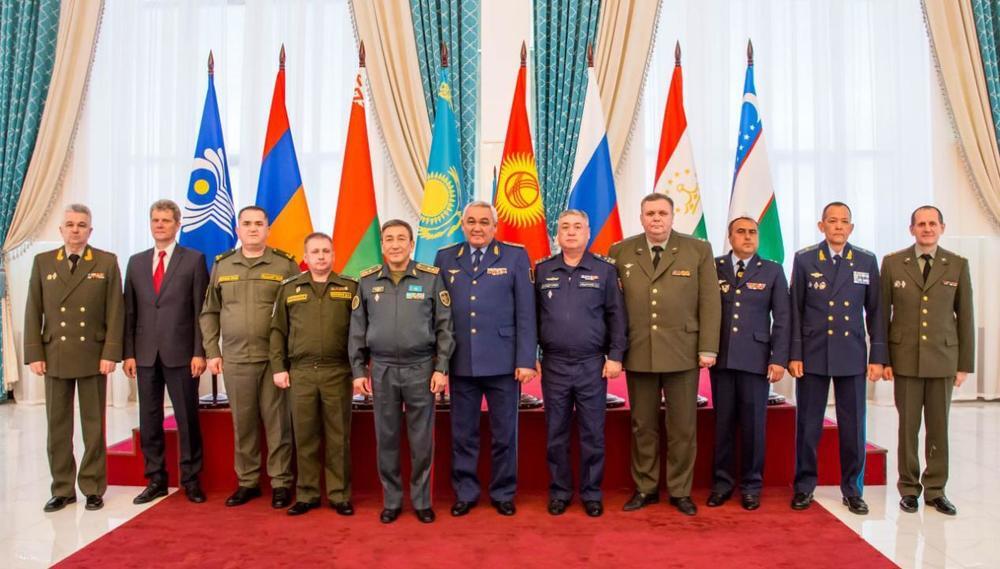В Шымкенте военные делегации СНГ обсудили развитие объединенной системы ПВО