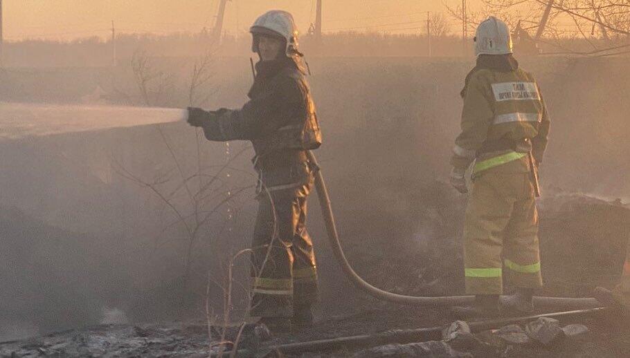 Пожар произошел на территории дачных обществ в Павлодарской области