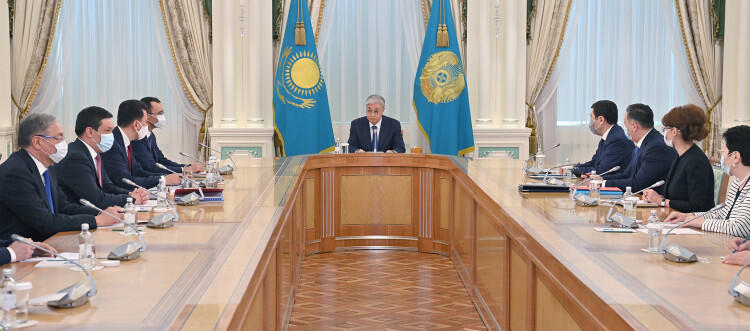 Токаев: поправки в Конституцию откроют новую главу в истории независимого Казахстана