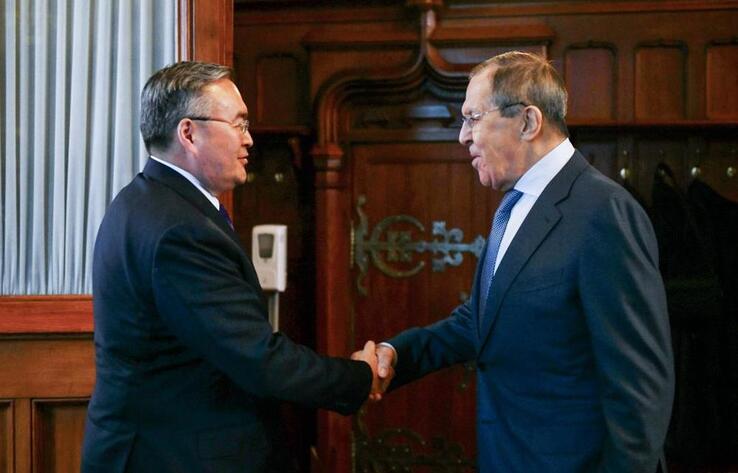 Главы МИД Казахстана и России обсудили актуальные вопросы 