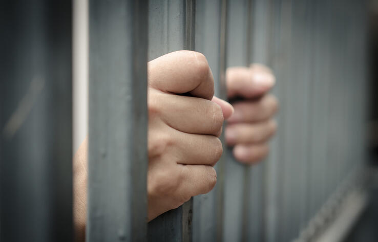 Финдиректор Kcell Solutions приговорен к семи годам лишения свободы за хищение