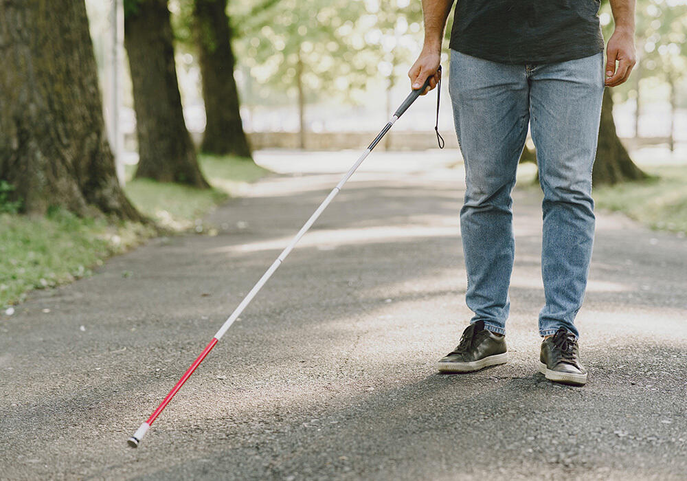 Термины "инвалид", "глухой", "слепой" заменят в казахстанском законодательстве