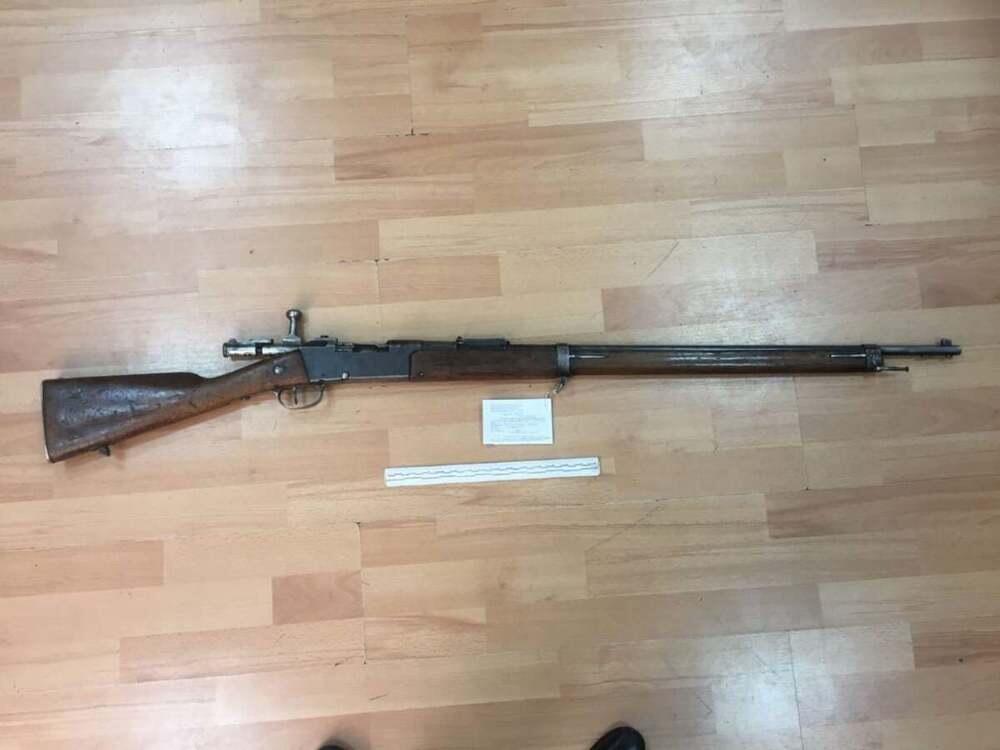 Житель Нур-Султана сдал в полицию раритетную винтовку . Фото: Polisia.kz