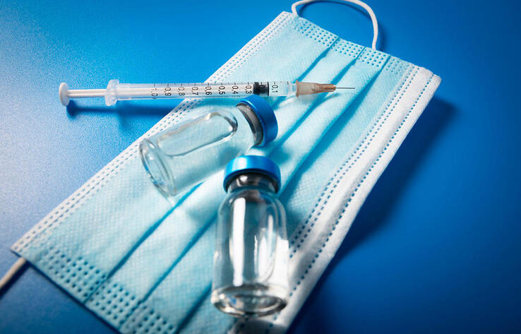 Казахстанцам разрешили проходить повторную полную вакцинацию от КВИ