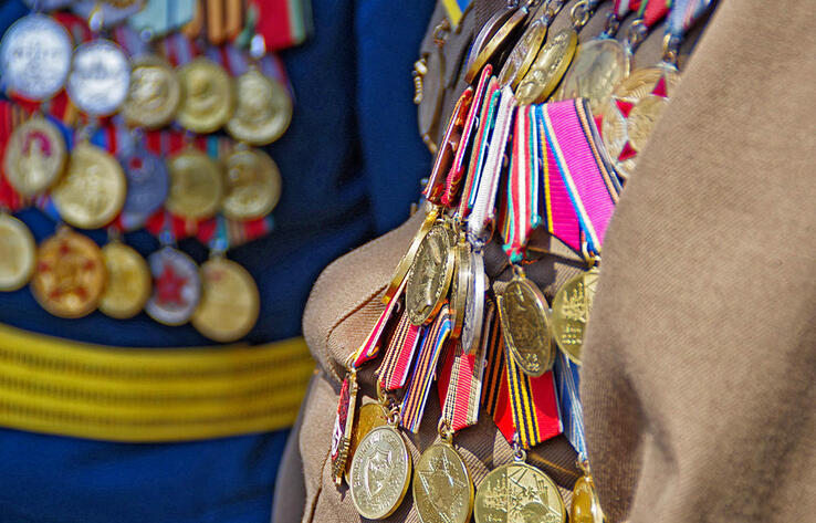 В Алматы ветераны Великой Отечественной войны получили выплаты ко Дню Победы