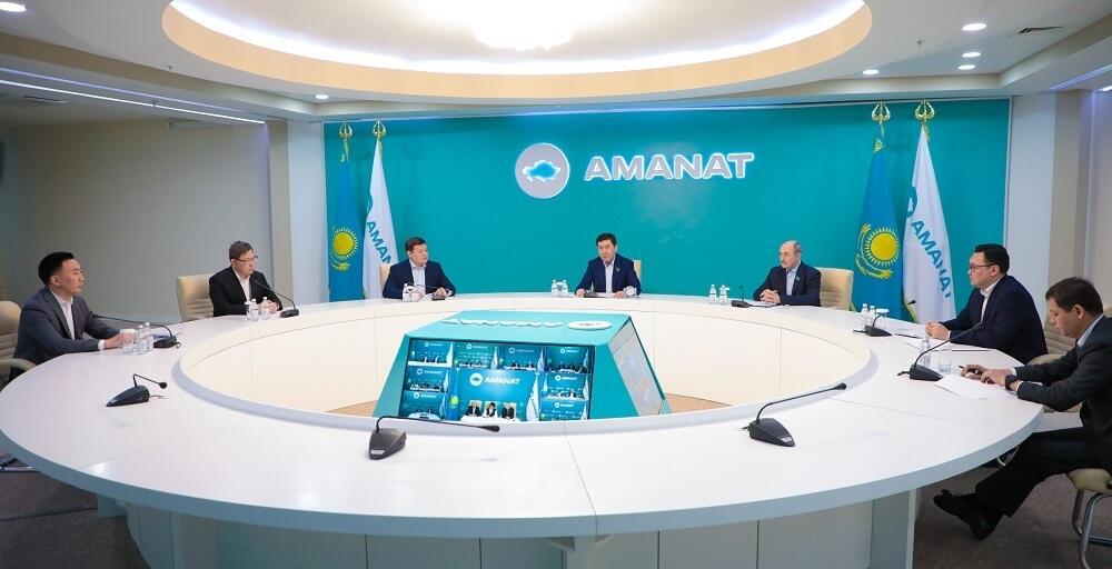 Партия АМАNАТ выступила с заявлением в поддержку референдума