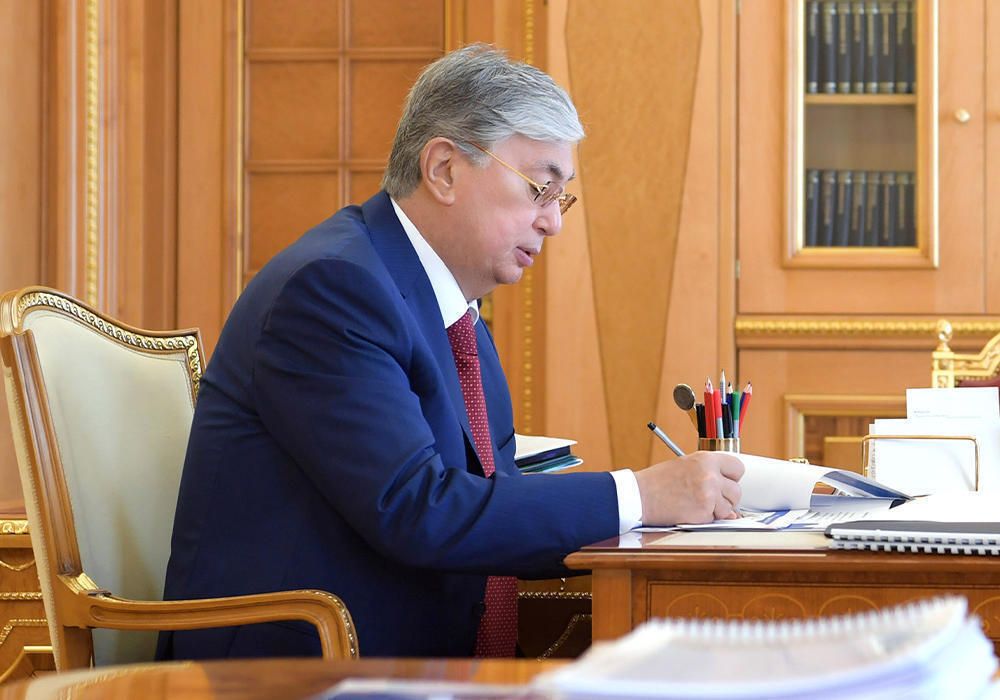 President Tokayev discusses red tape reduction with Alikhan Baimenov