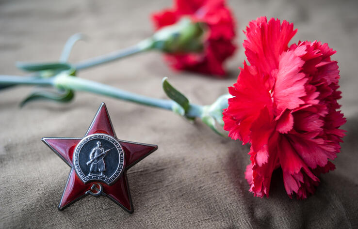 Токаев поздравил лидеров ряда стран с Днем Победы