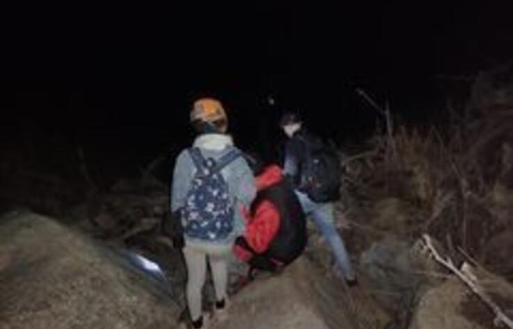 Туристов спасли в районе Шымбулака