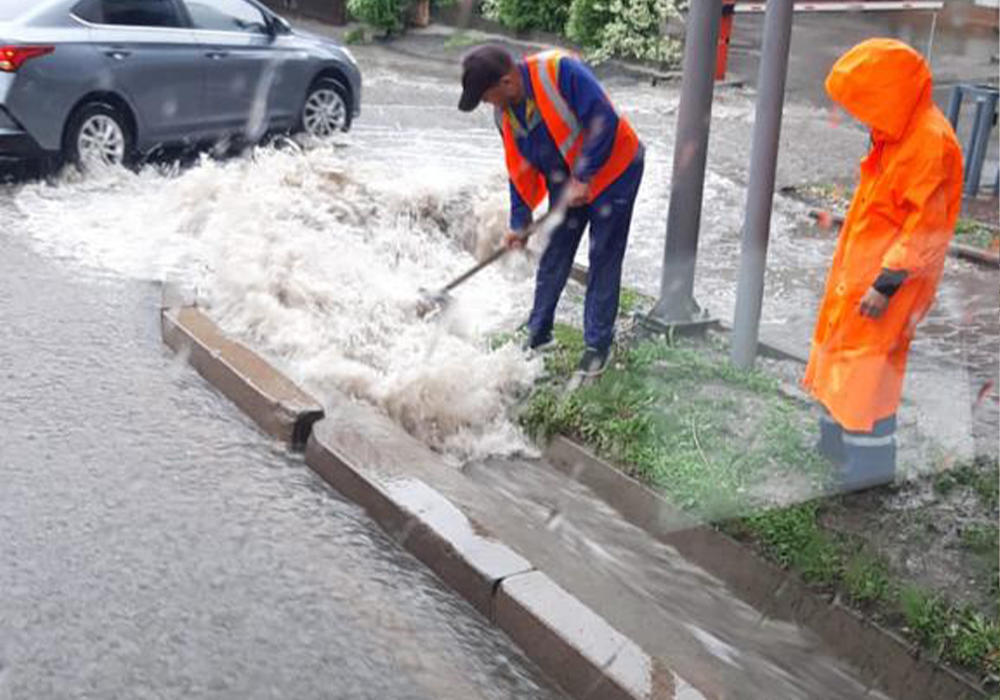 A heavy downpour flooded the streets of Almaty