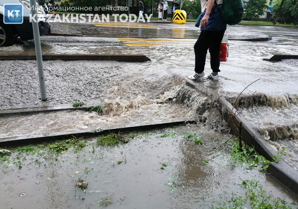 A heavy downpour flooded the streets of Almaty