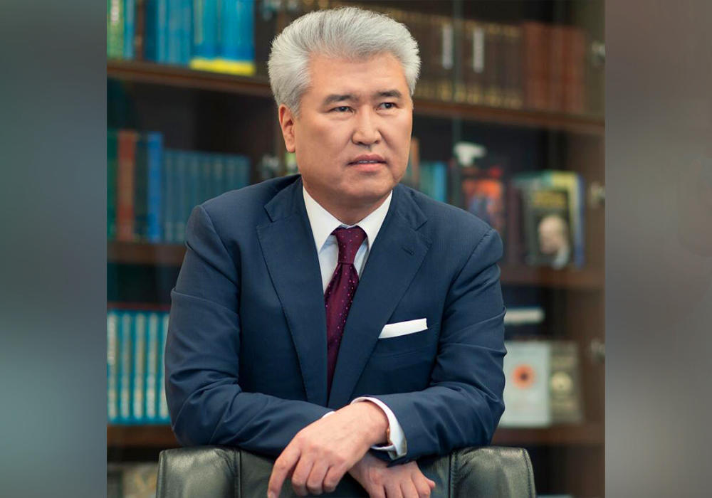 СМИ: экс-министр Арыстанбек Мухамедиулы попал в больницу 