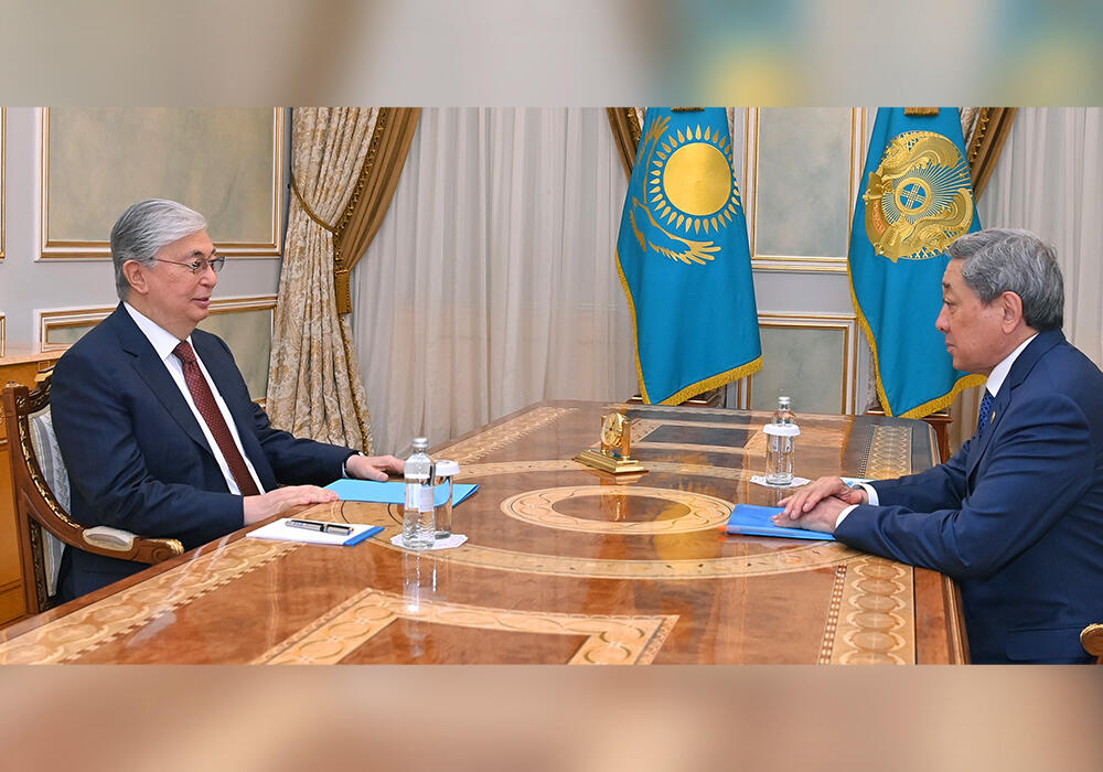 Токаев встретился с председателем Организации ветеранов