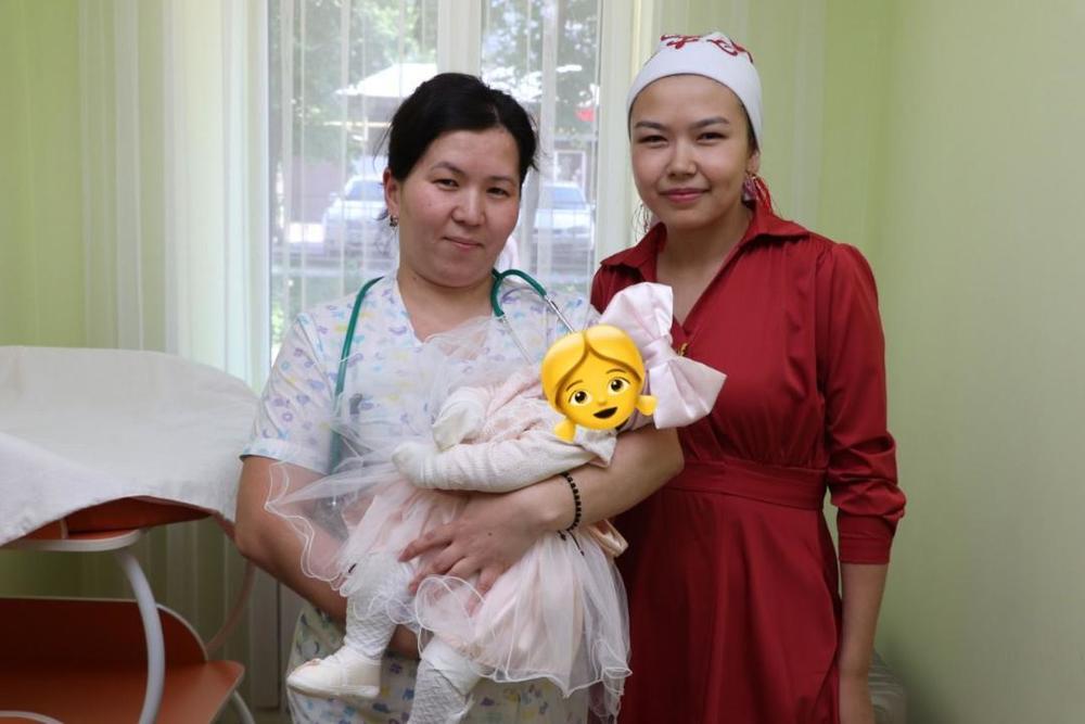 В Алматы родилась девочка весом более 6 кг