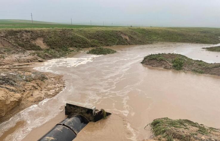 "КазАвтоЖол" расследует причины размыва трубчатого моста в Алматинской области