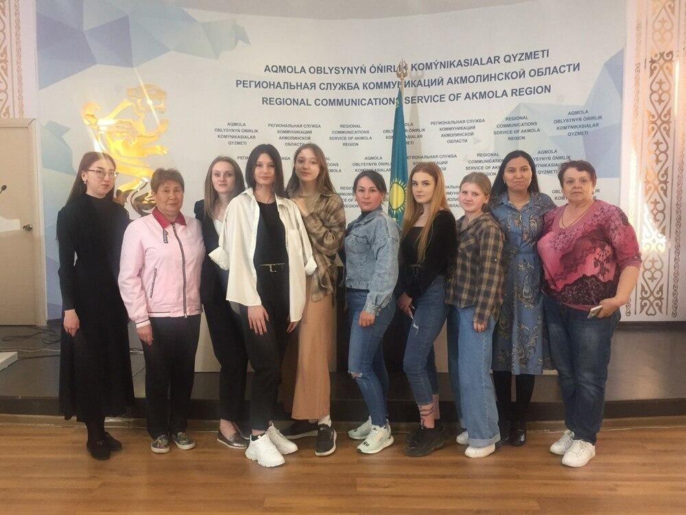 Языковой клуб "Тілдесейік, достар!" открылся в Кокшетау