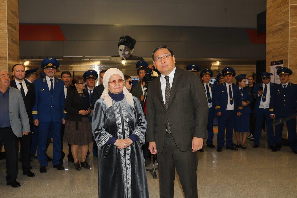 В Алматы состоялось открытие двух станций метро. Фото: facebook/Акимат Алматы