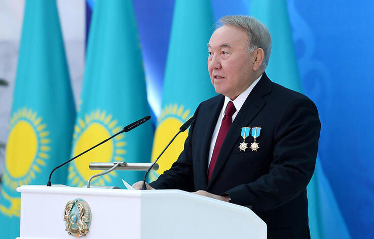 Назарбаев заң бұзған жағдайда туыстары жауапқа тартылуы керектігін айтты