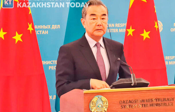 Министры иностранных дел Казахстана и Китая провели переговоры