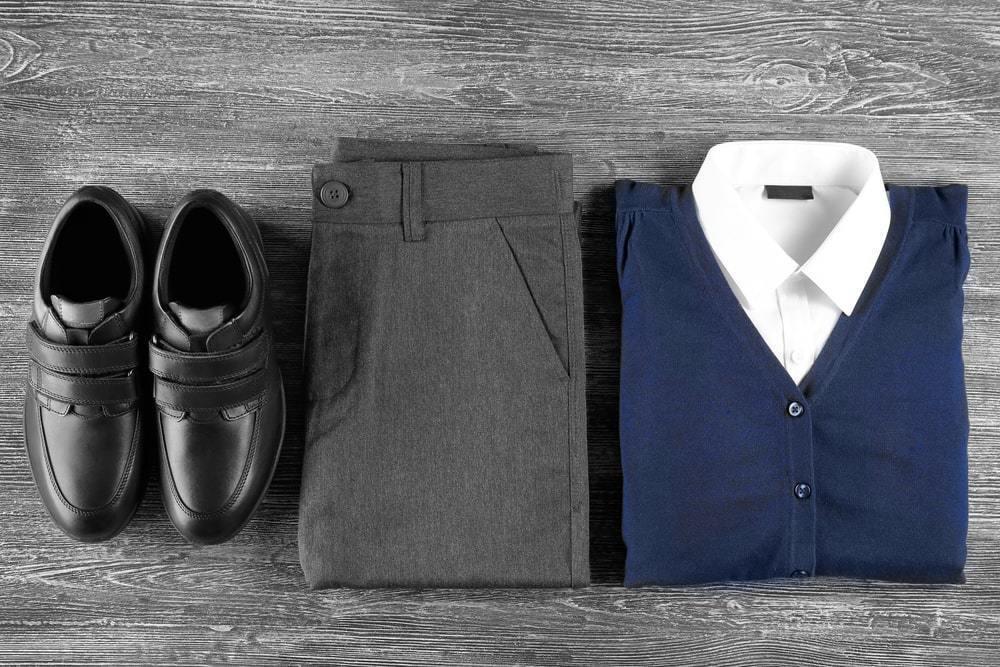 Білім министрлігі мектеп формасына қатысты пікірталасқа түсініктеме берді