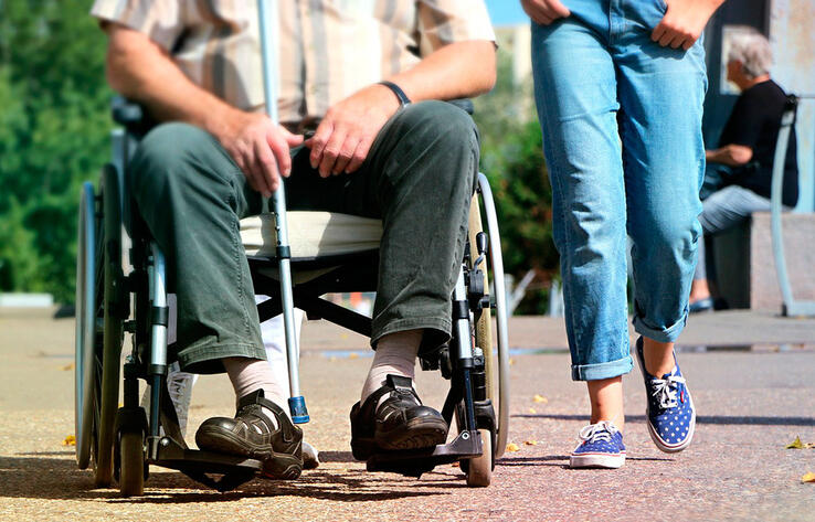 Сенат принял закон об улучшении качества жизни лиц с инвалидностью