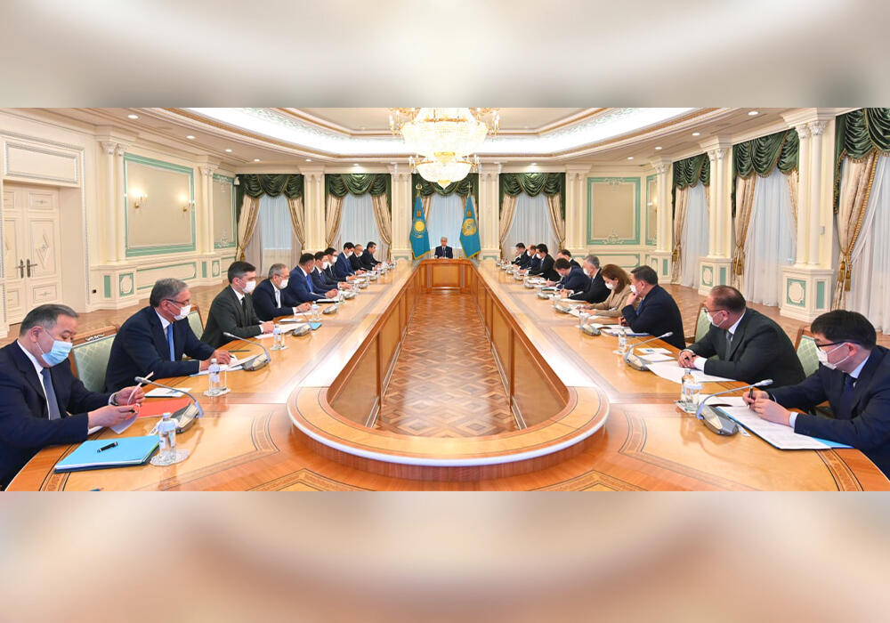 Люди ждут от нас реальных результатов - Токаев о возврате в страну незаконно выведенных финансов. Фото: telegram/БОРТ №1