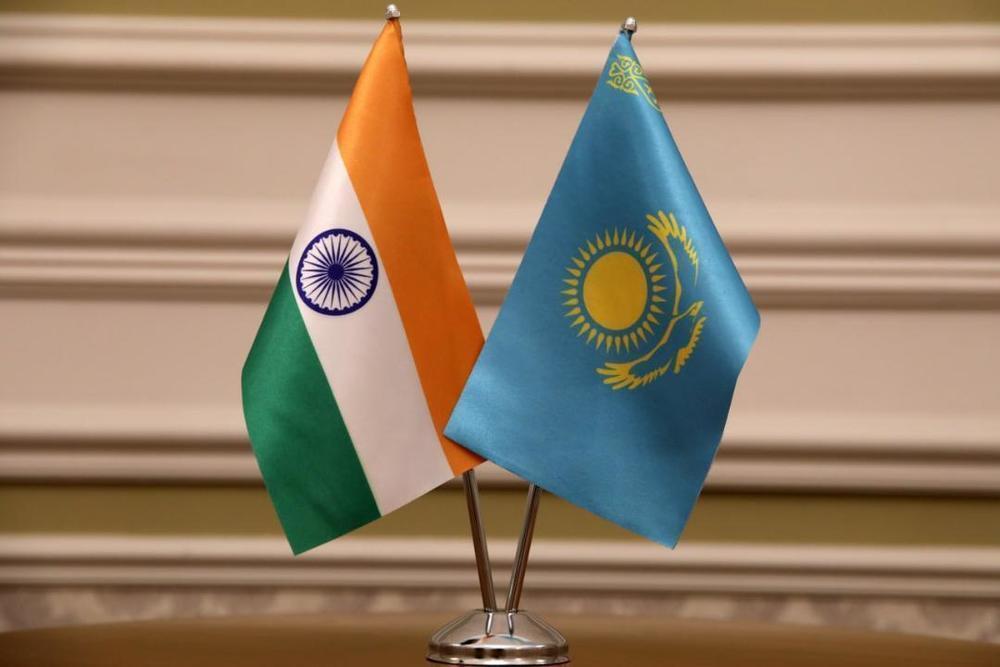 Kazakh FM, Indian Minister of State for External Affairs and Culture meet in Nur-Sultan
