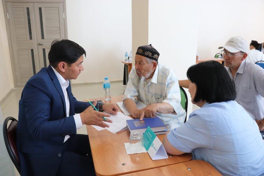 Мобильные общественные приемные выехали в Мангистаускую область и ЗКО. Фото: AMANAT