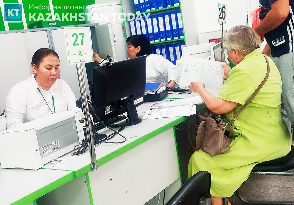 В Казахстане хотят сократить время работы ЦОНов