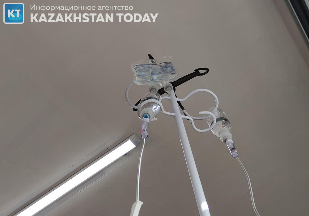 В Нур-Султане количество отравившихся суши увеличилось до 91