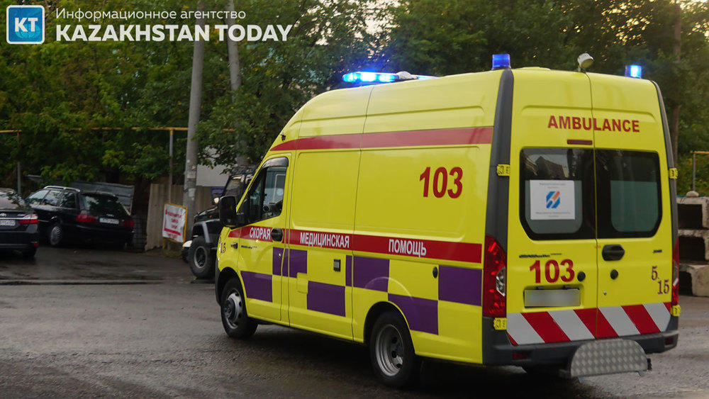 В Атырау произошло массовое отравление донерами