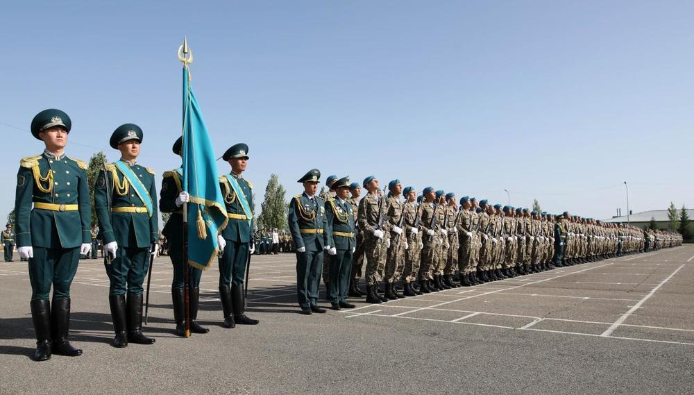 Десантники и связисты ВС РК приняли военную присягу