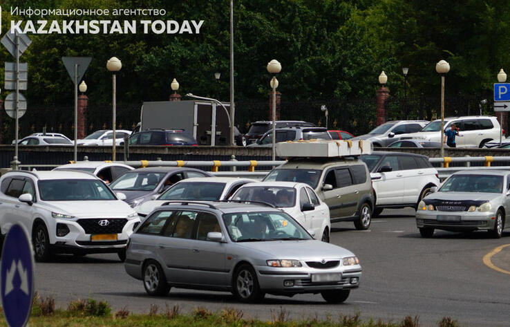 Алматыда ауадағы ұсақ дисперсиялы шаңның деңгейі 20%-ға өсті, оның ішінде көлік кіретіндіктен - әкімдік