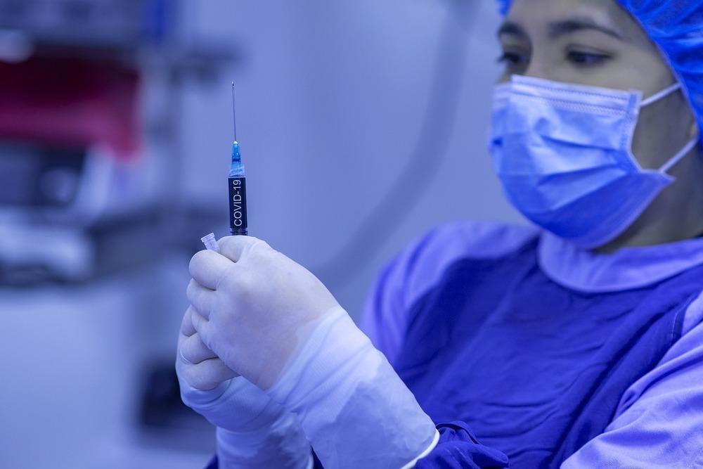 Большинство заболевших КВИ в Алматы не были вакцинированы