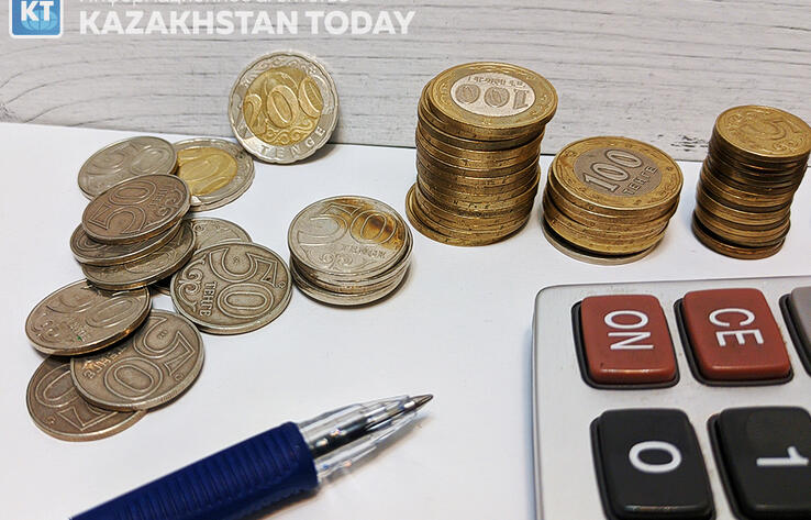 Расходы казахстанцев выросли на 17% за год