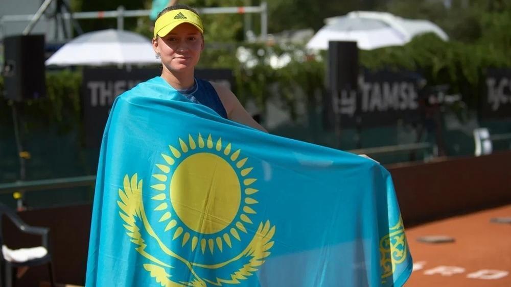 Wimbledon champ Elena Rybakina awarded Dostyk Order
