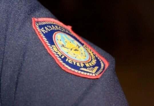 В Кокшетау полицейские подозреваются в получении взятки в 50 тысяч долларов США